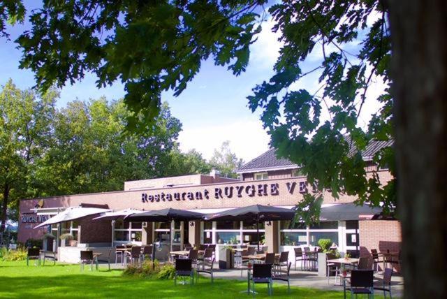Hotel-Restaurant Ruyghe Venne Westerbork Bagian luar foto